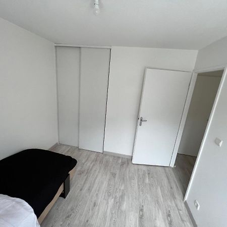 בונוויל Appartement Entre Lacs, Montagnes Et Stations De Ski מראה חיצוני תמונה